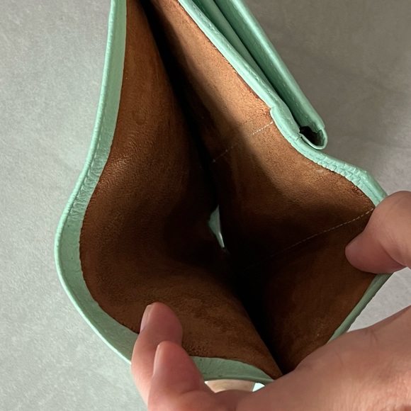 Furla Mint Green Leather Wallet EUC - Picture 9 of 13